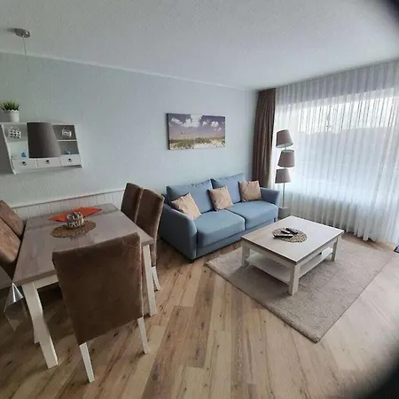 Holly Comfortable * Borkum